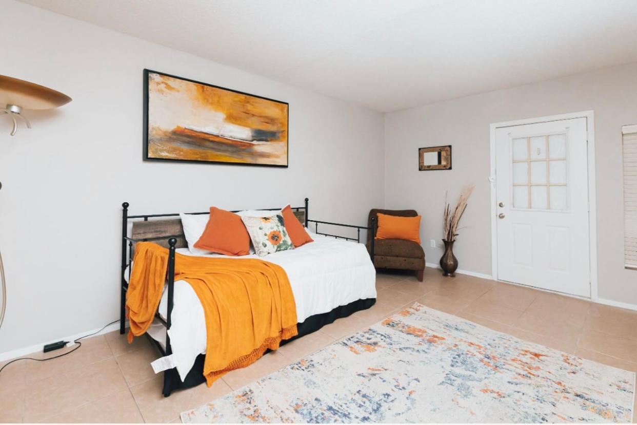 Enticing 1Br Apartment In The Heart Of The Heights Houston Exteriér fotografie