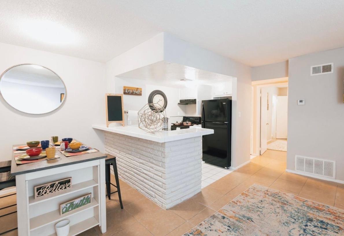 Enticing 1Br Apartment In The Heart Of The Heights Houston Exteriér fotografie